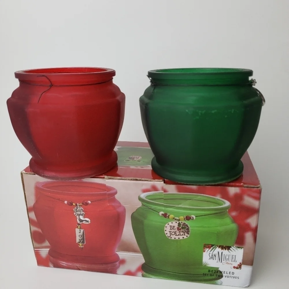 Christmas votive set